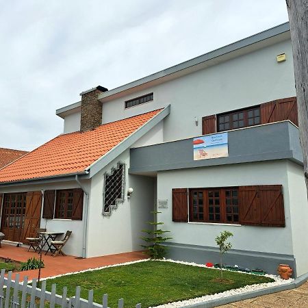 Beachwalk Guesthouse Ешморіш Екстер'єр фото