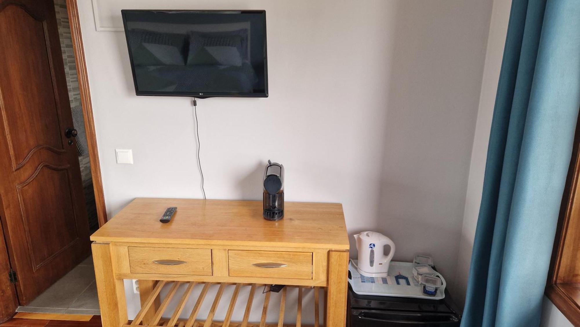 Beachwalk Guesthouse Ешморіш Екстер'єр фото